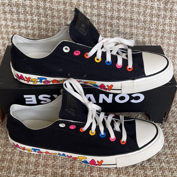 Converse Ctas OX Black/Hyper Pink/Egret MEN`S - Picture 2 of 16